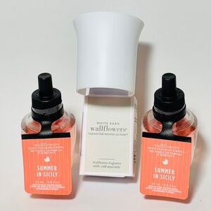 WALLFLOWERS PLUG and REFILL Bulbs Bundle